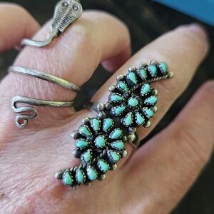 Vintage Zuni Turquoise Sterling  Silver Ring